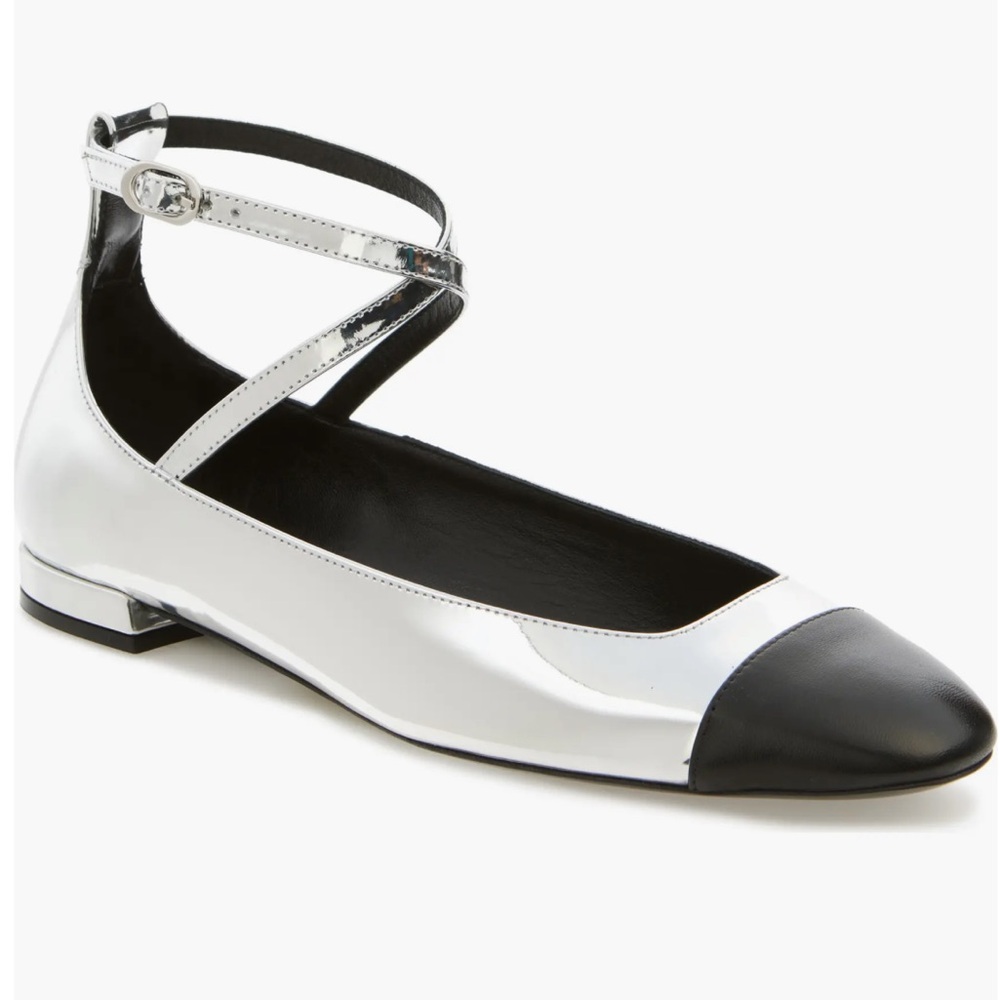 🌹STUART WEITZMAN🌹 Eden Cross Strap Ballet Flat Size: 8.5B